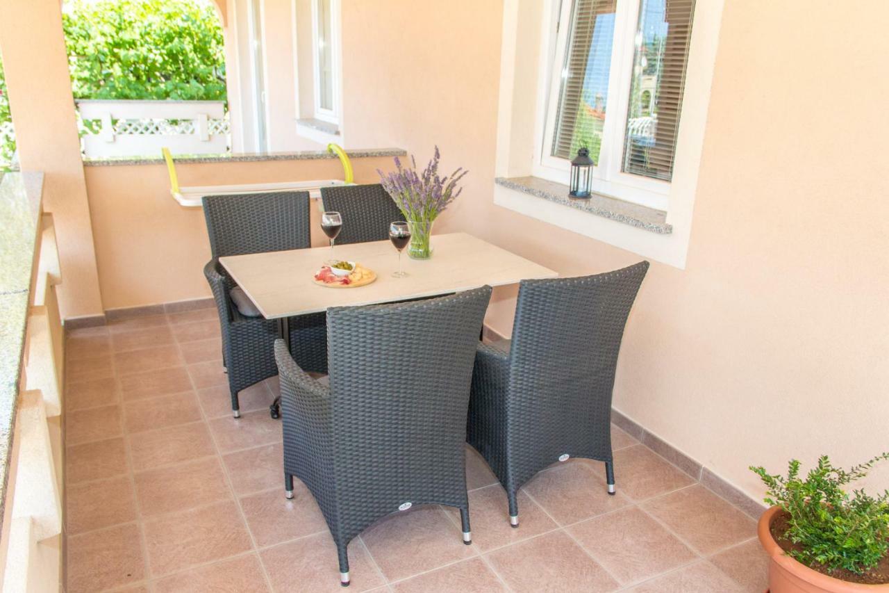 Apartmani Zoric Punat Exteriér fotografie